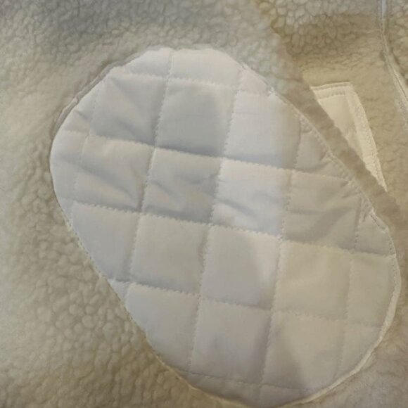 Alo Yoga Sherpa Edge Bomber Color White - Picture 11 of 11